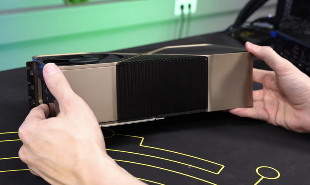 Ezért nem jelenhetett meg az Nvidia 900 wattos szörnye