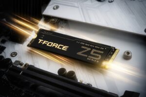 Villámgyors PCIe 5.0 SSD érkezik, egyre erősebb a mezőny