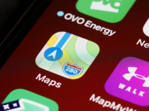 Az Apple Maps kicsit eltévedt, szóval jöhetnek a hirdetések