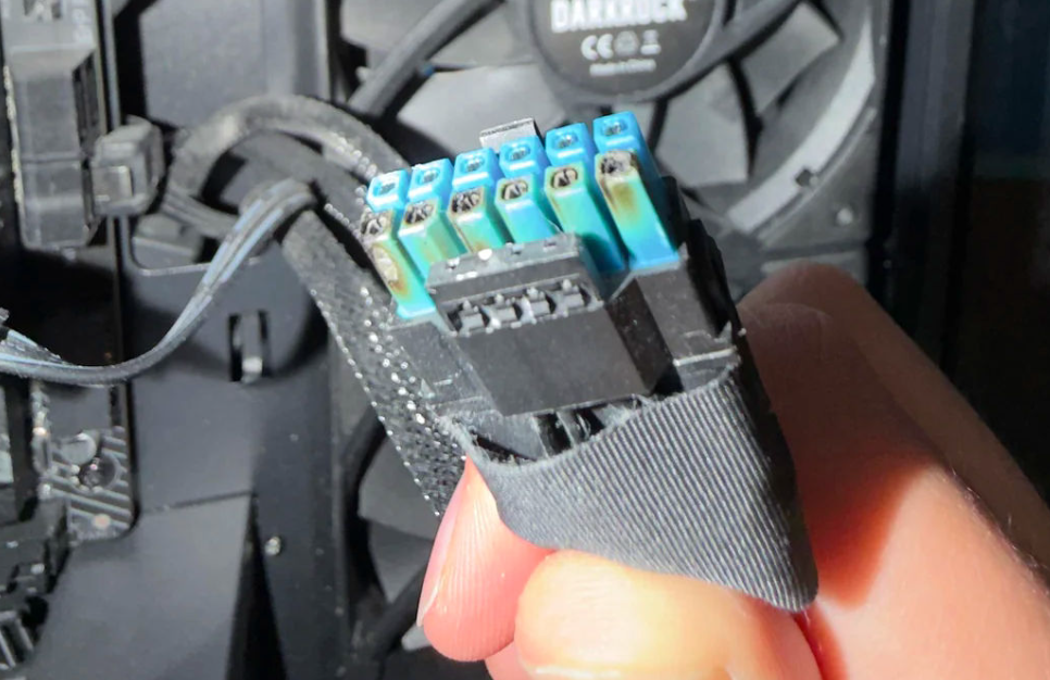 Olvadnak az AMD kártyák is