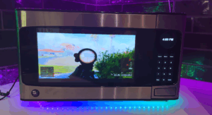 Nem csak álom: komoly gamer PC lett egy mikróból, és meg is nyerheted