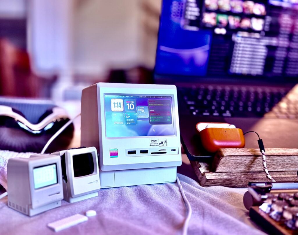 Ez nem egy retró számítógép, hanem egy mindent tudó USB dock