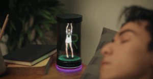 A Razer csinált egy tartályt, amiben csinos AI-asszisztens lakik