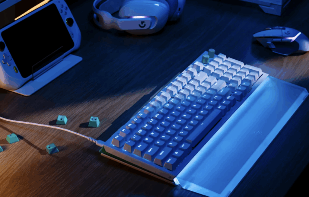 Újabb analóg billentyűzettel erősít a Logitech